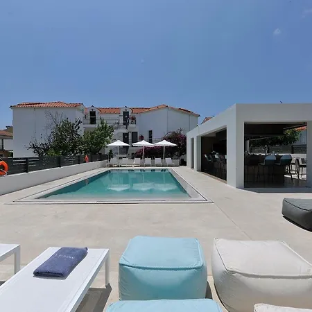 Hotel Natalie's